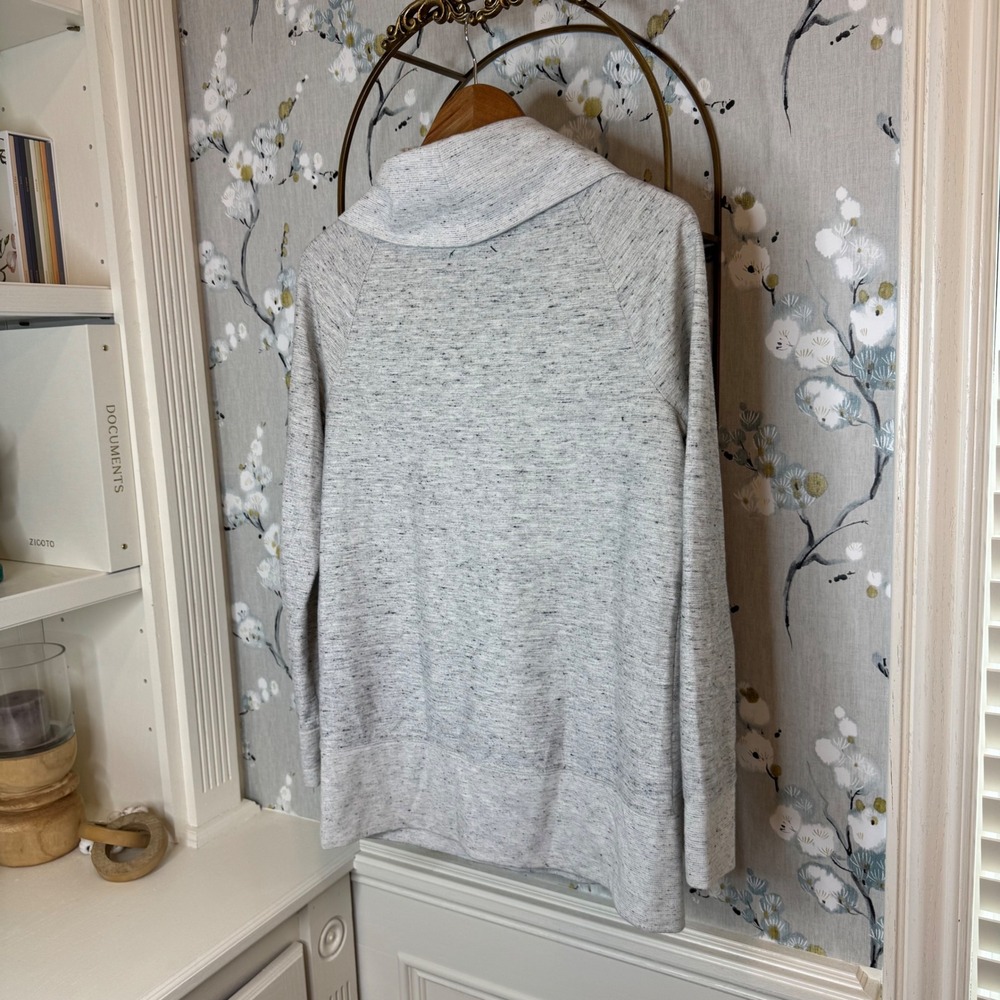 Lou & Grey LOFT Cowl Neck Sweatshirt Space Dye Gray Raglan Pullover Womens Small - Picture 6 of 6